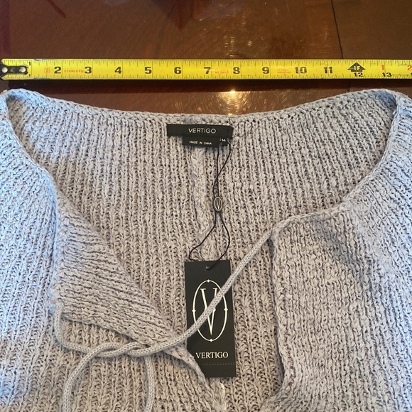 Boho Style Vertigo Gray Knit Poncho Sweater - Picture 10 of 11